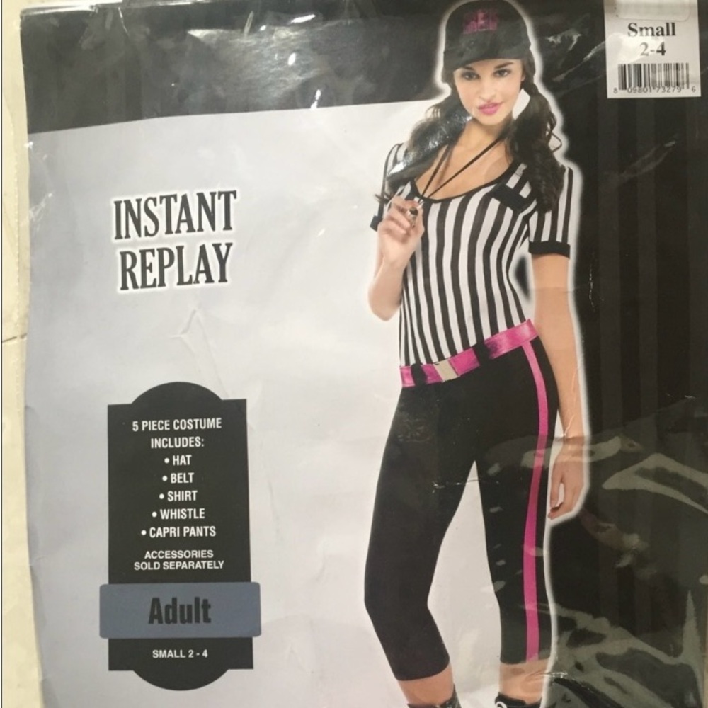 Women’s Instant Replay Referee Costume. Size S 2-4